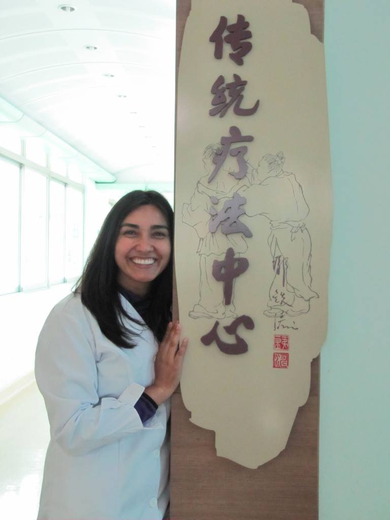 Ximena Ahumada en Hospital en China